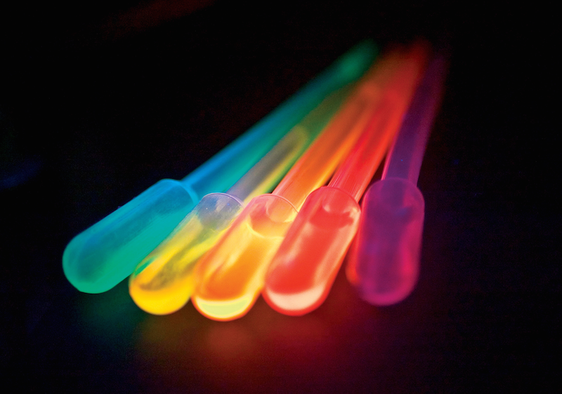 CC-licensed Image from Argonne national laboratories showing quantum dots in action. Source: https://www.flickr.com/photos/argonne/5218967216/