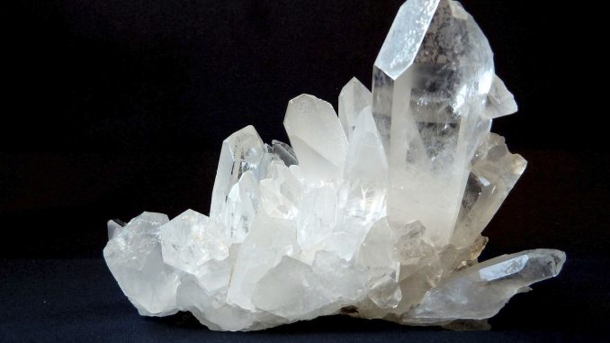 Free beautiful crystal quartz image